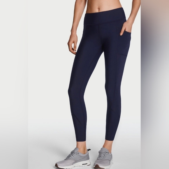 VS Sport Double Pocket Leggings - Picture 2 of 7